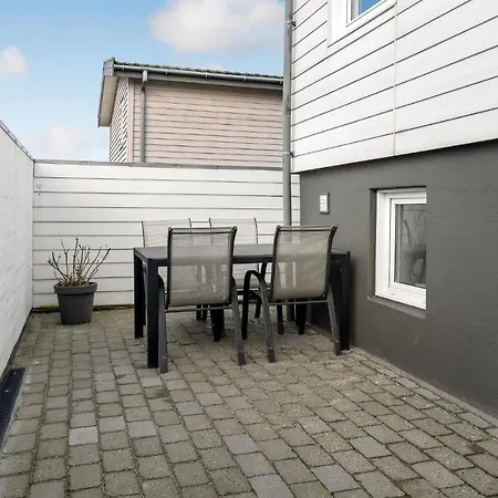 Lovely In With Kitchen *