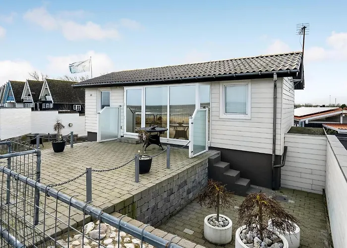 Lovely In With Kitchen Semesterbostad *